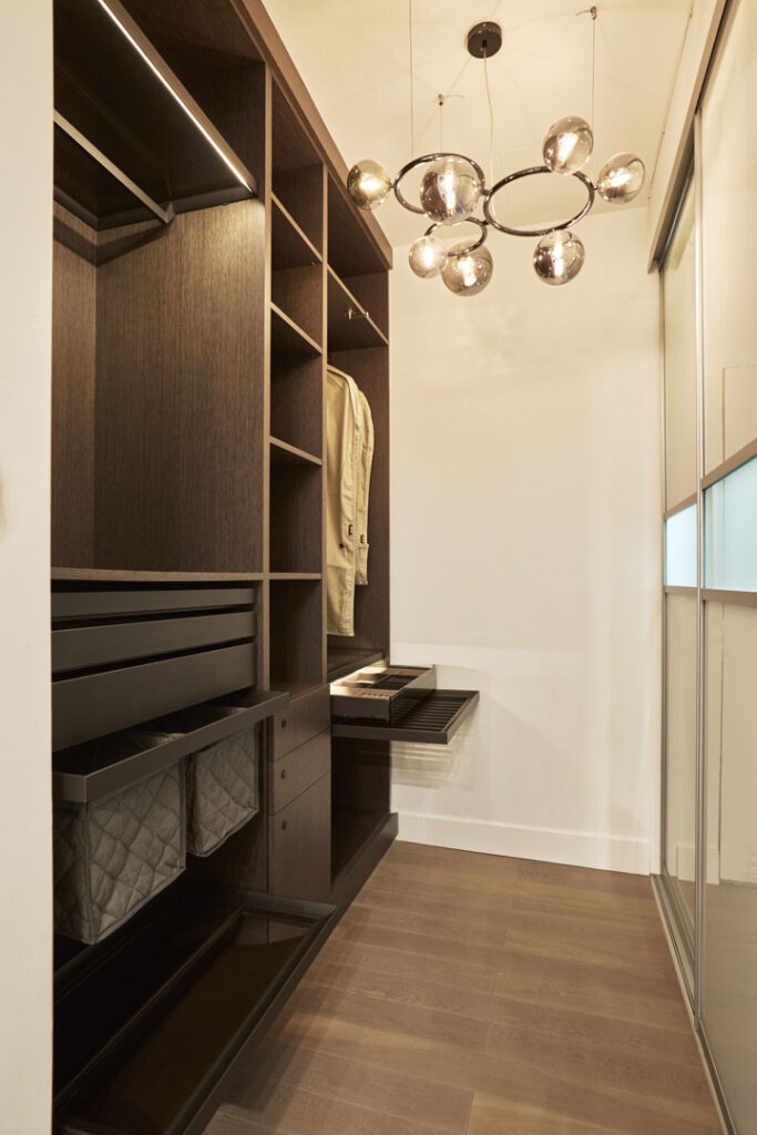 Closet : Custom Made Color / Material : Gray Oak Veneer Closet Inserts : Salice/Italy Sliding Doors : Hafele Flooring : Havwood Color : Monaco